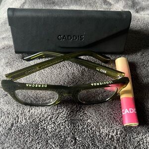 Caddis Progressive Readers 1.50 Heritage Green NWOT
Case and cleaning cloth